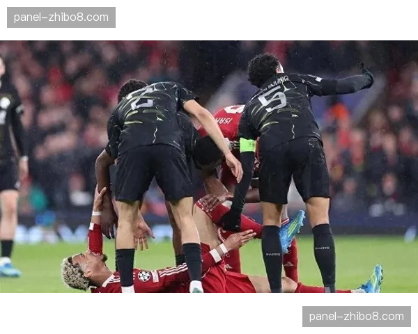 利物浦双重打击：欧冠出局又遭锋线大将重伤